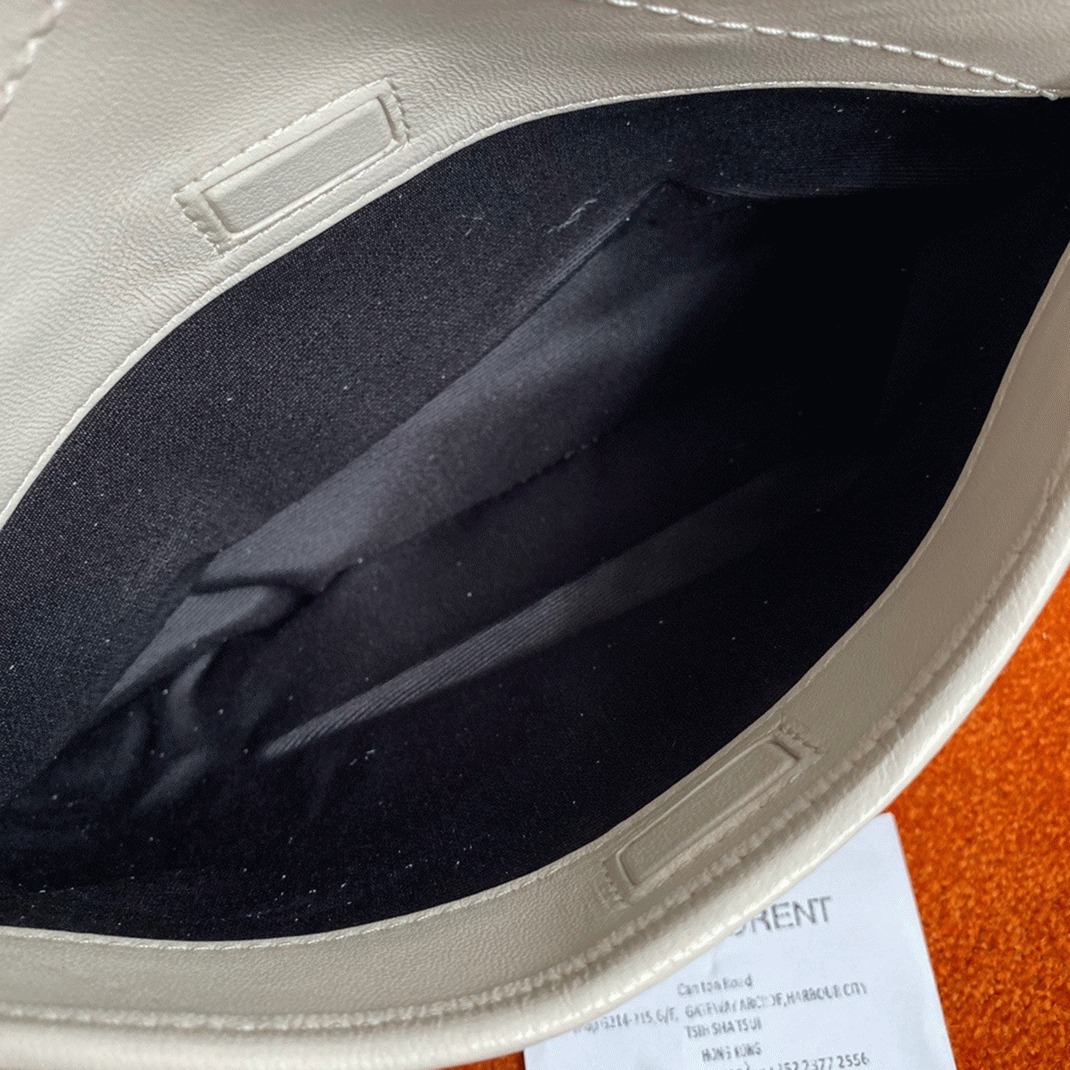 Replica Saint Laurent Niki Medium Chain Bag White