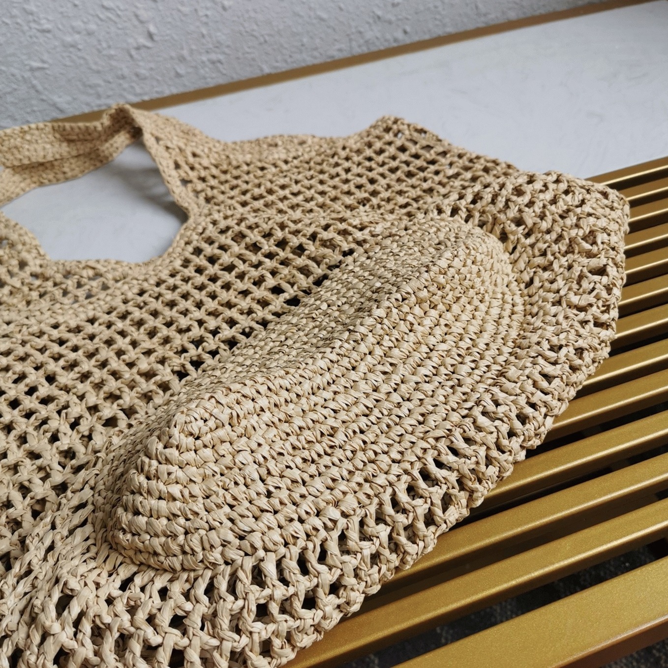 Prada Large Tote Bag Knockoff in Beige Woven Raffia