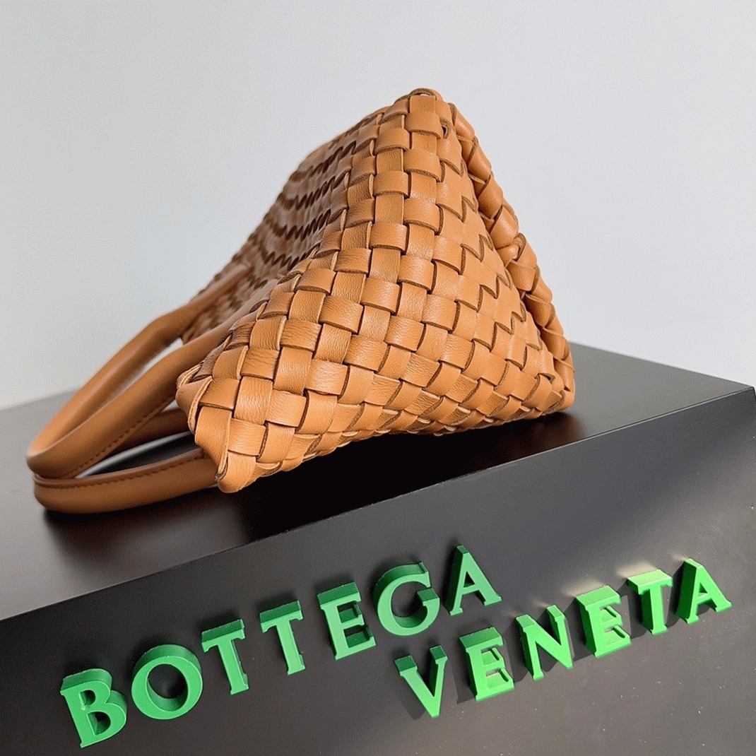 Top Quality Replica Bottega Veneta Cabat Mini Bag In Caramel Intrecciato Lambskin