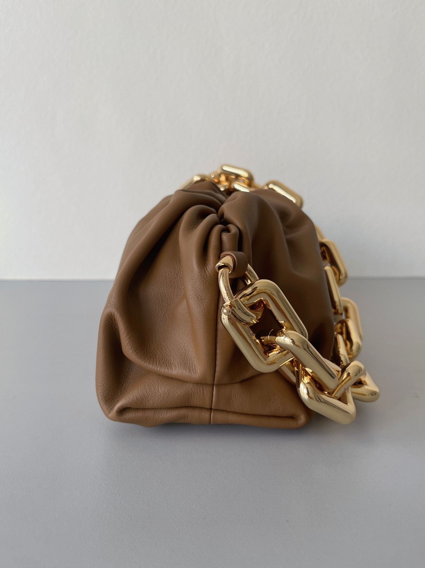 Replica Bottega Veneta The Chain Pouch Bag Teak