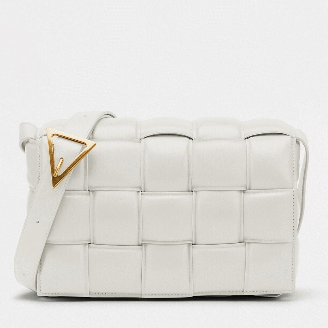 Top Quality Replica Bottega Veneta Padded Cassette Bag In White