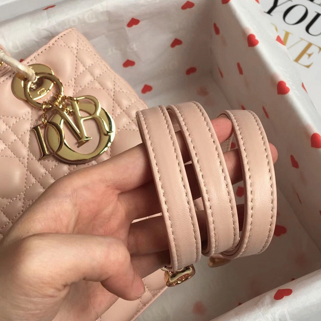 Dior Lady Dior Medium Bag Replica in Powder