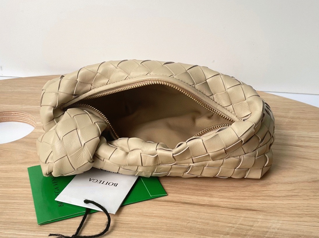 Fake Bottega Veneta BV Jodie Mini Bag Porridge