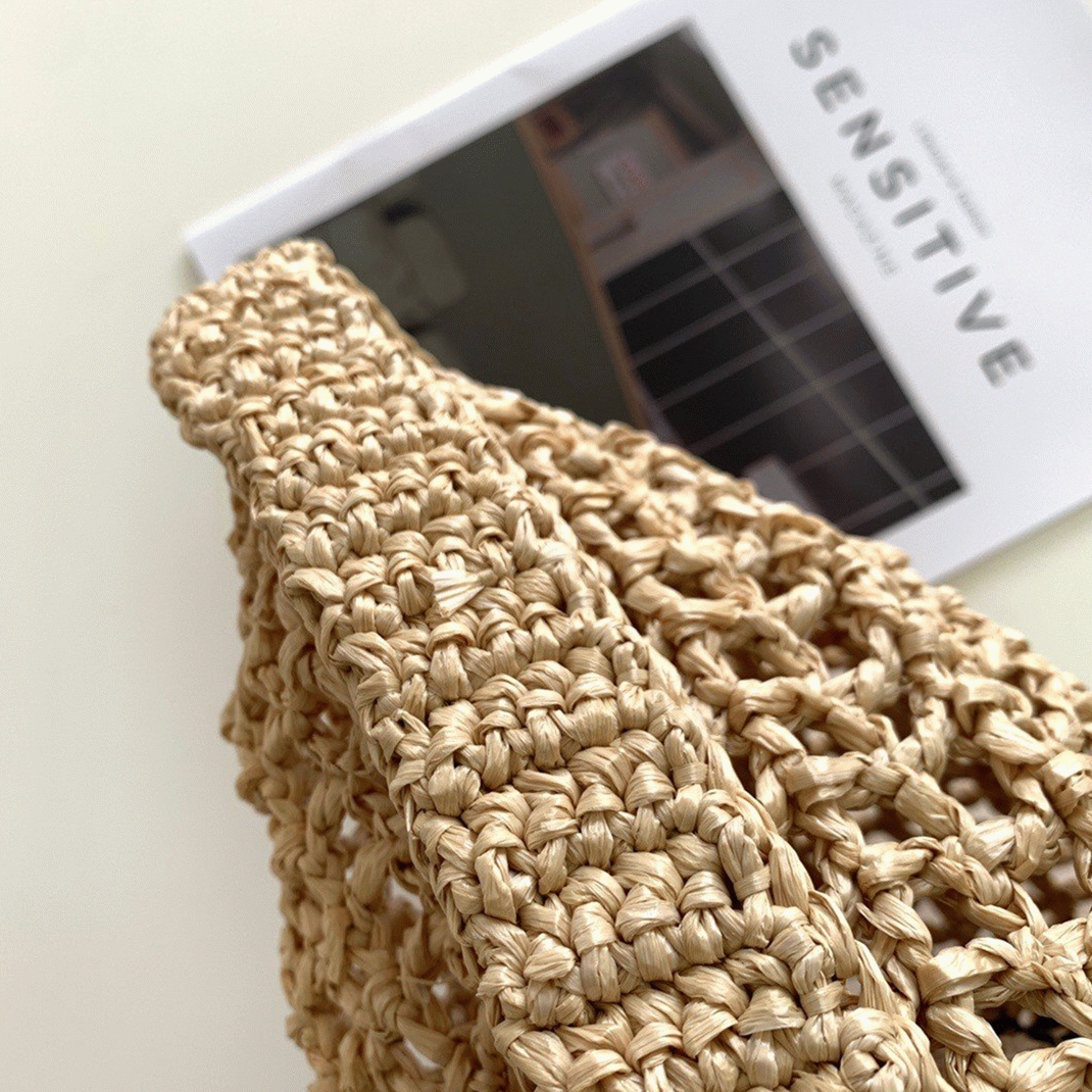 Prada Small Tote Bag Fake in Beige Woven Raffia