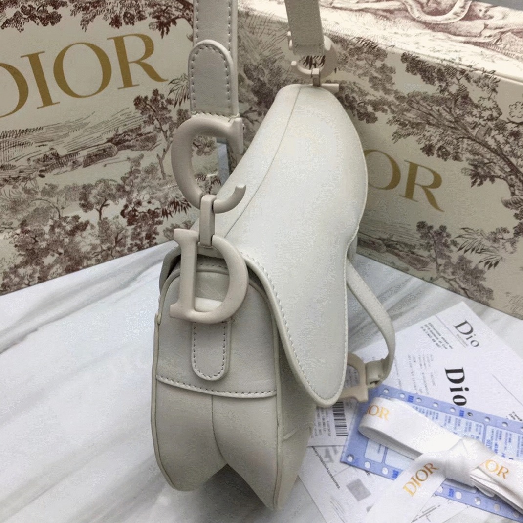 Dior Saddle Bag Fake in White Ultramatte Calfskin