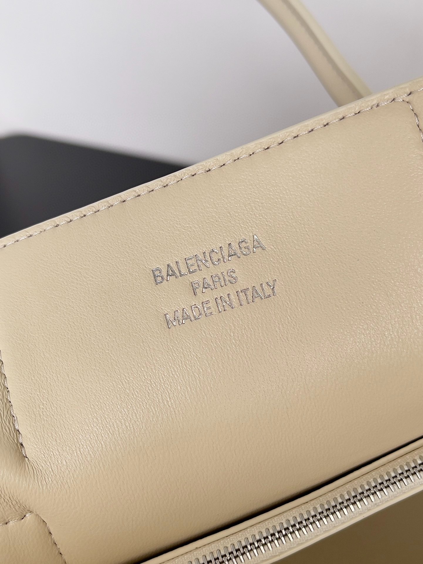 Knockoff Balenciaga Bel Air Carry All Medium Bag Beige Calfskin