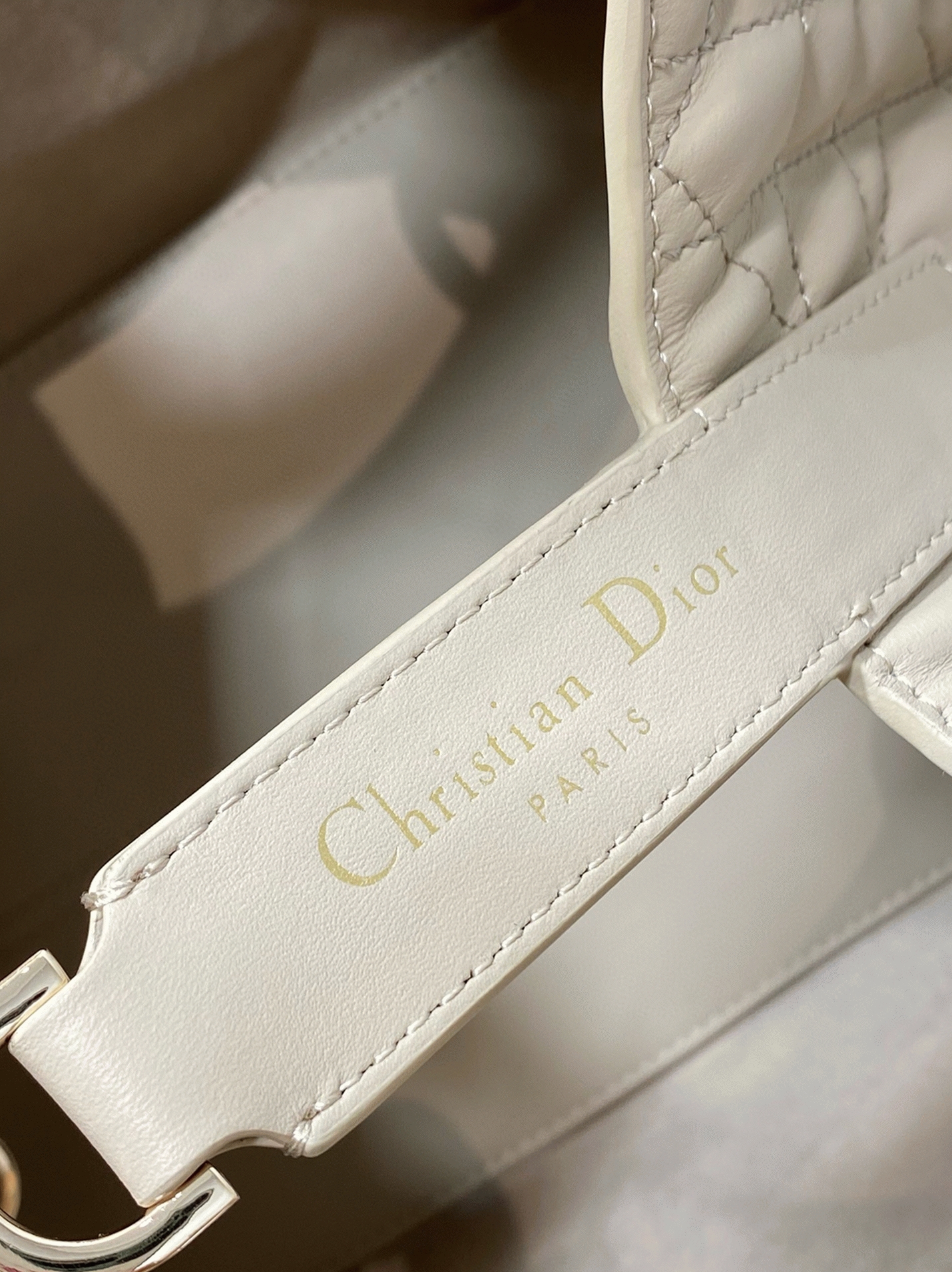 Dior Toujours Medium Bag Knockoff in Beige Macrocannage Calfskin