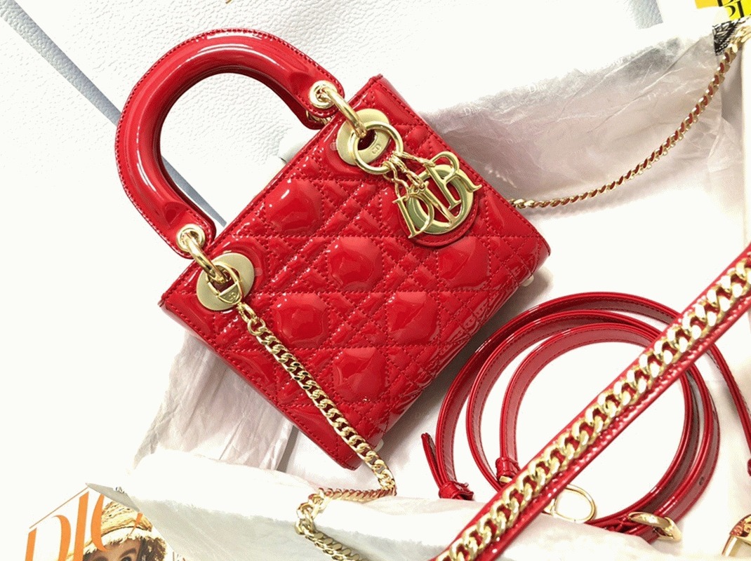 Dior Lady Dior Mini Chain Bag Knockoff with Chain in Red