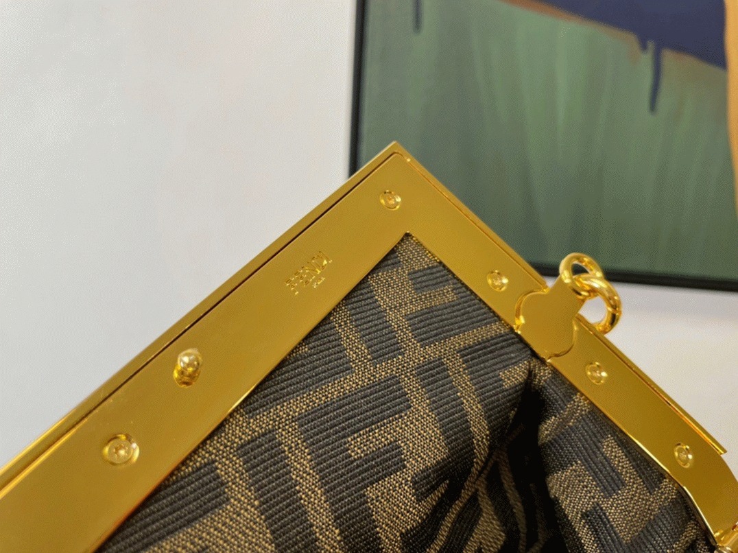 Top Quality Replica Fendi First Small Bag In Red