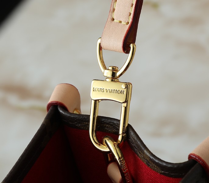 LV X TM Monogram Canvas OnTheGo PM With Bijou Edition