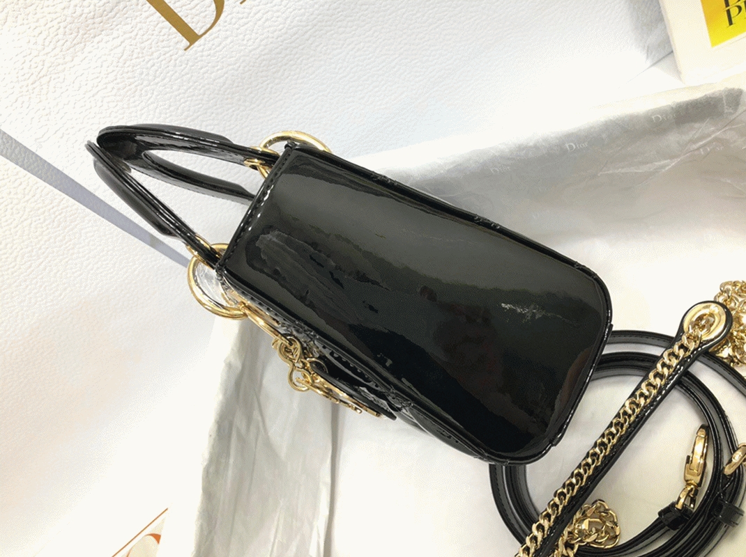 Dior Lady Dior Mini Chain Bag Replica with Chain in Black