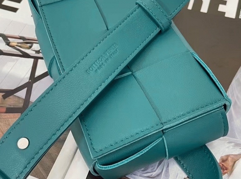 Replica Bottega Veneta Cassette Belt Bag Mallard