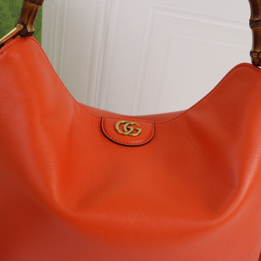 Gucci Diana Medium Shoulder Bag
