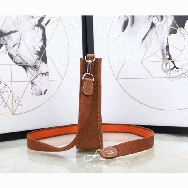 Brown Replica Hermes Evelyne Shoulder Bag