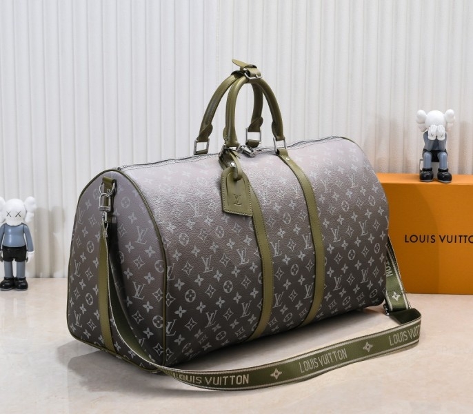 LV Monogram Gradient Canvas Keepall Bandouliere 55 In Khaki Green