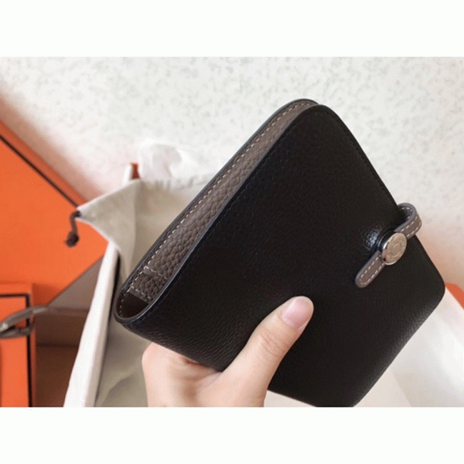 Black taupe knockoff Hermes Dogon duo wallet