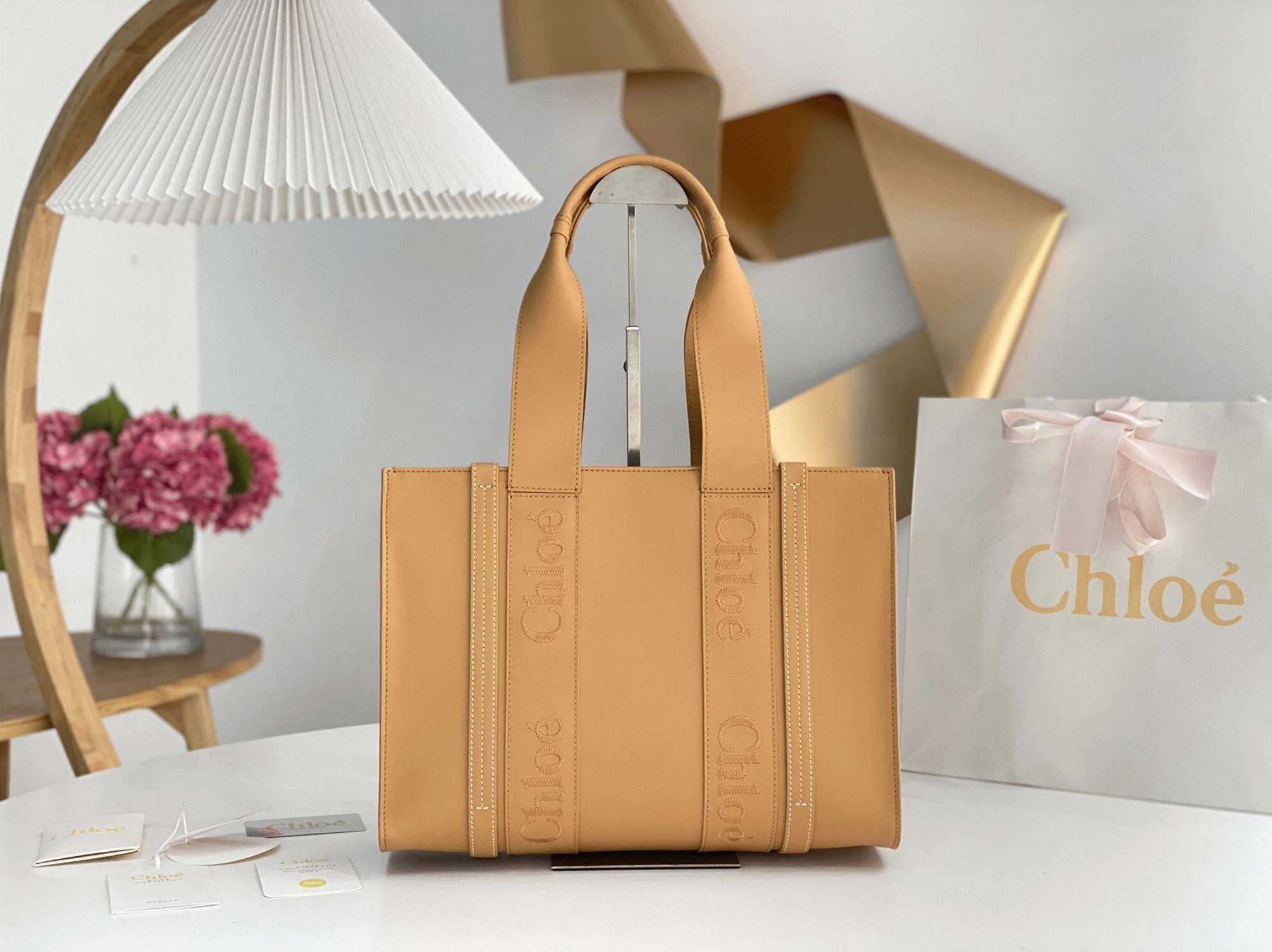Top Quality Knockoff Chloe Woody Medium Tote Bag In Beige Calfskin