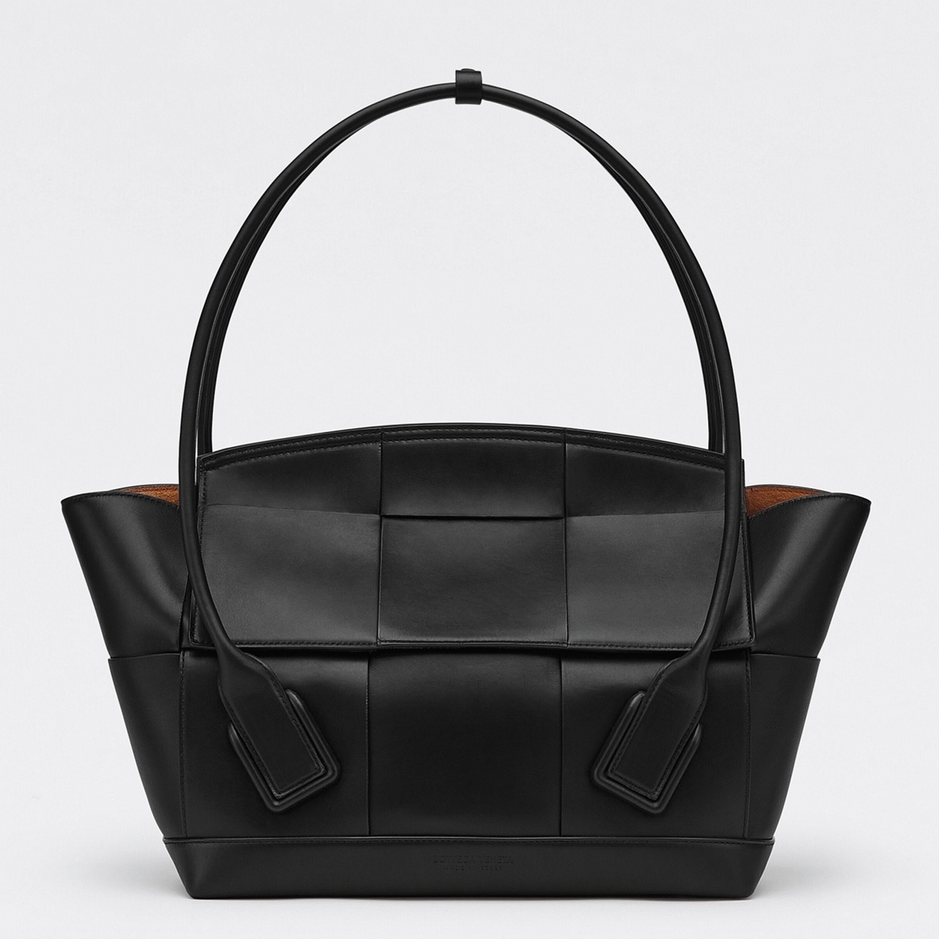 Top Quality Replica Bottega Veneta Arco Medium Bag In Black Intrecciato Calfskin