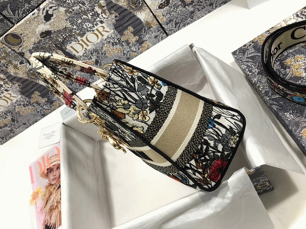 Dior Lady D-Lite Medium Bag Imitation in Mille Fleurs Embroidery