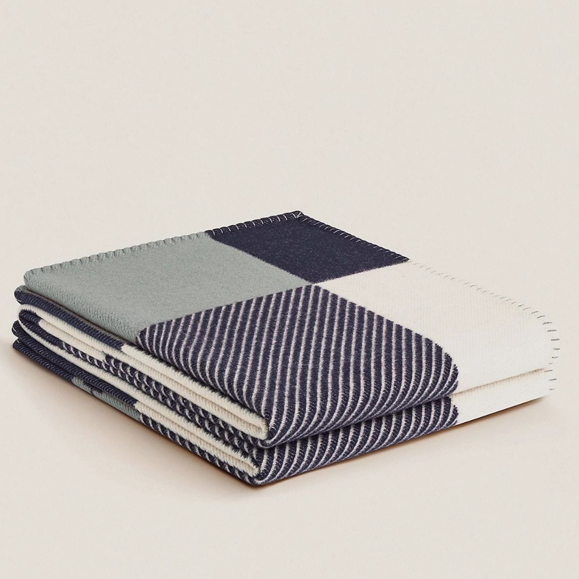 Fake Hermes H Riviera blanket in marine wool and cashmere