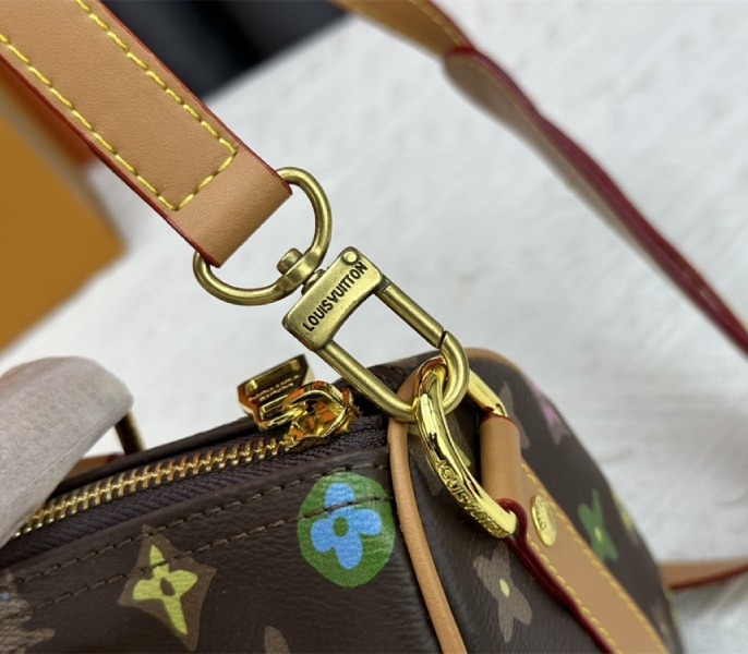 Louis Vuitton Monogram Craggy Keepall Travel 25 Bag In Chocolate
