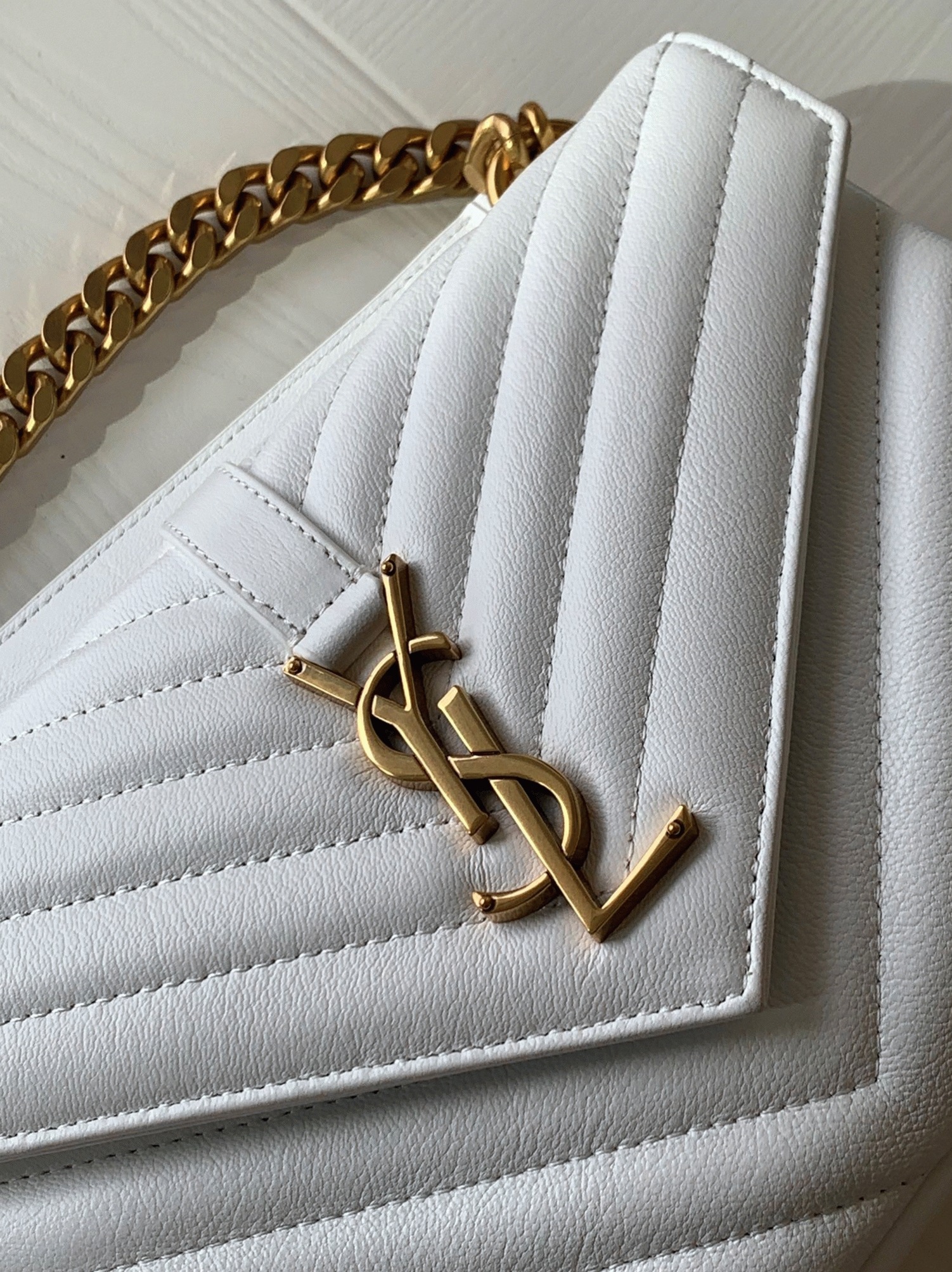 Replica Saint Laurent College Medium Chain Bag White