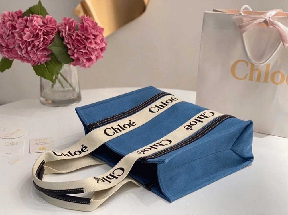 Top Quality Knockoff Chloe Medium Woody Tote Bag in Deadstock Denim
