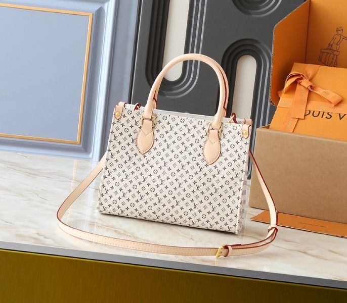 Romance OnTheGo PM In Sand And Azure Blue