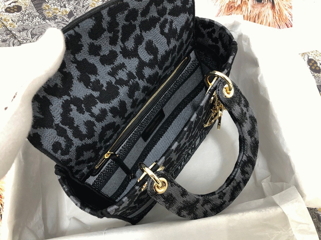 Dior Lady D-Lite Medium Bag Knockoff in Grey Mizza Embroidery