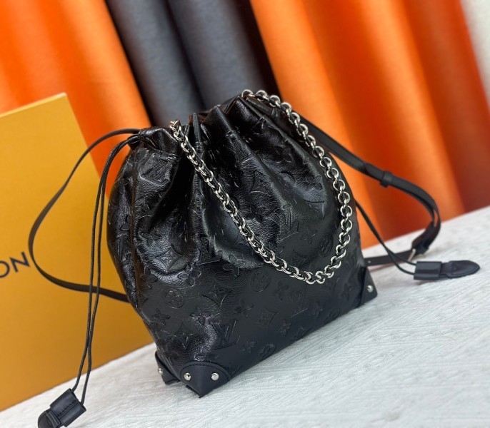 LV Cruise 2025 Noe Trunk PM In Black