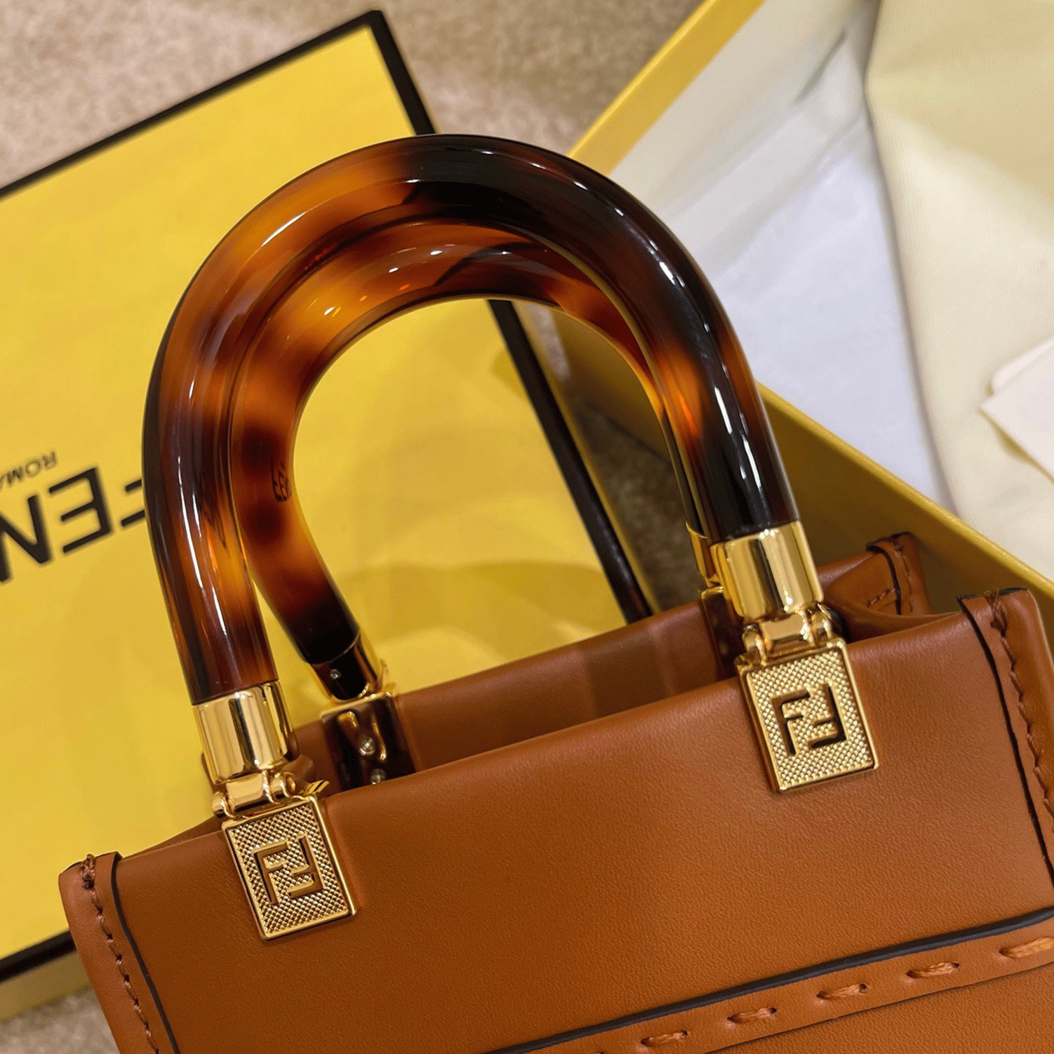 Top Quality Fake Fendi Mini Sunshine Shopper Bag In Brown Leather