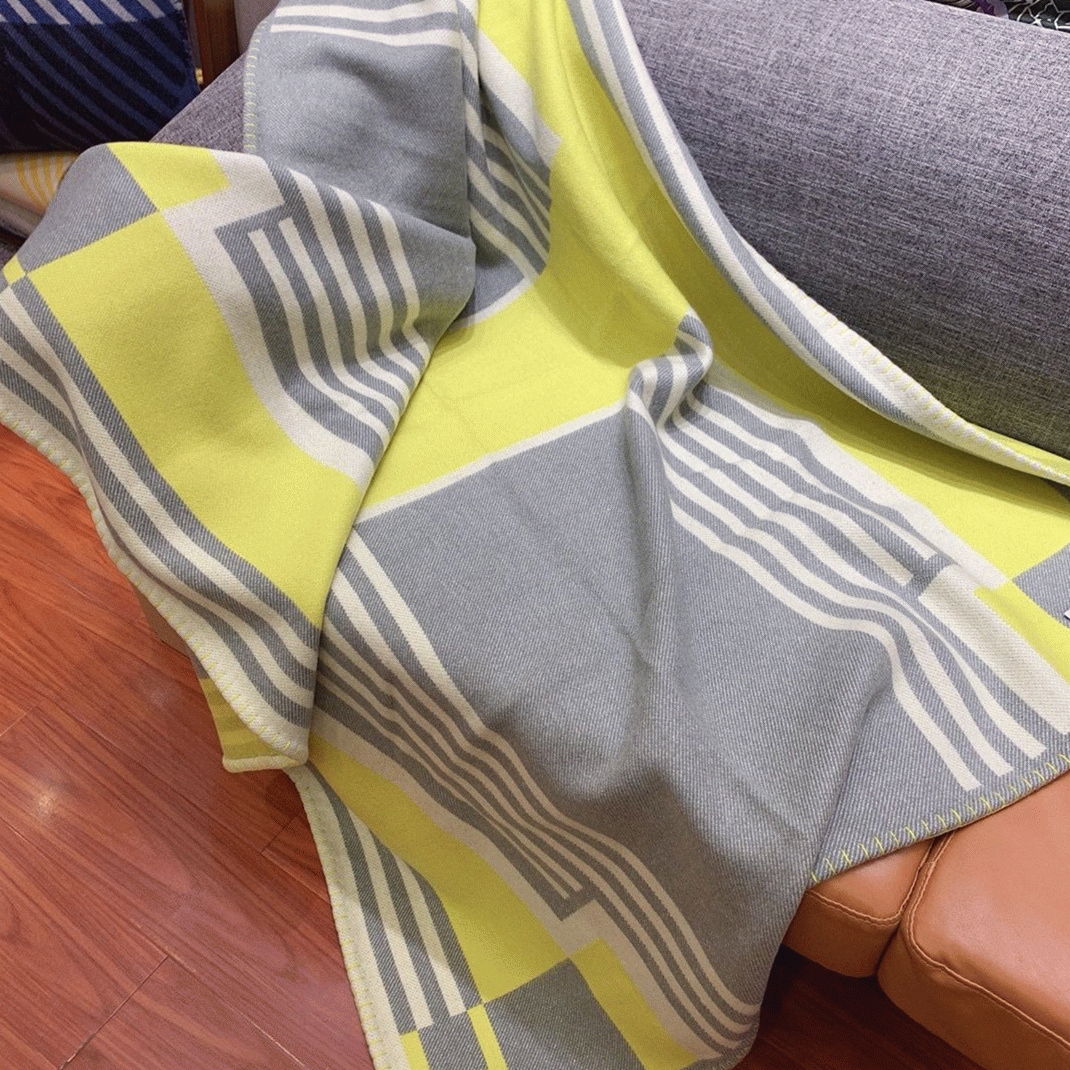 Top replica Hermes Ithaque blanket in tilleul wool and cashmere
