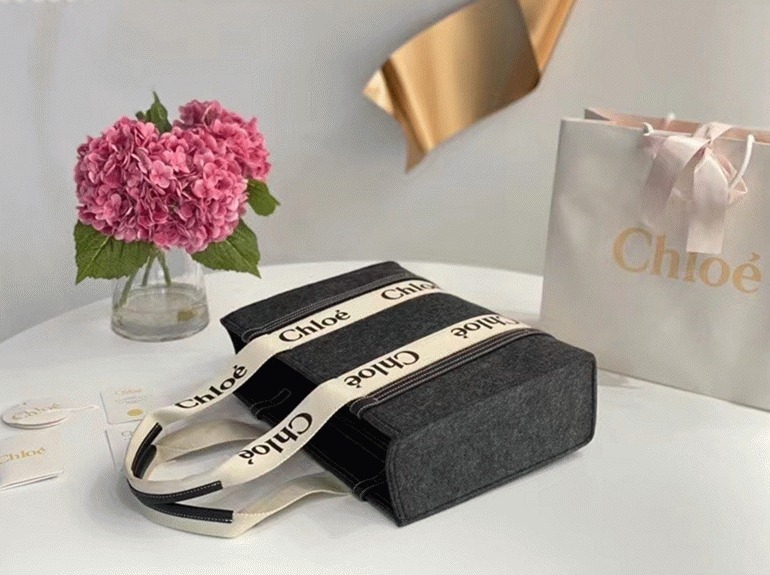 Top Quality Knockoff Chloe Large Woody Tote Bag In Grey Felt