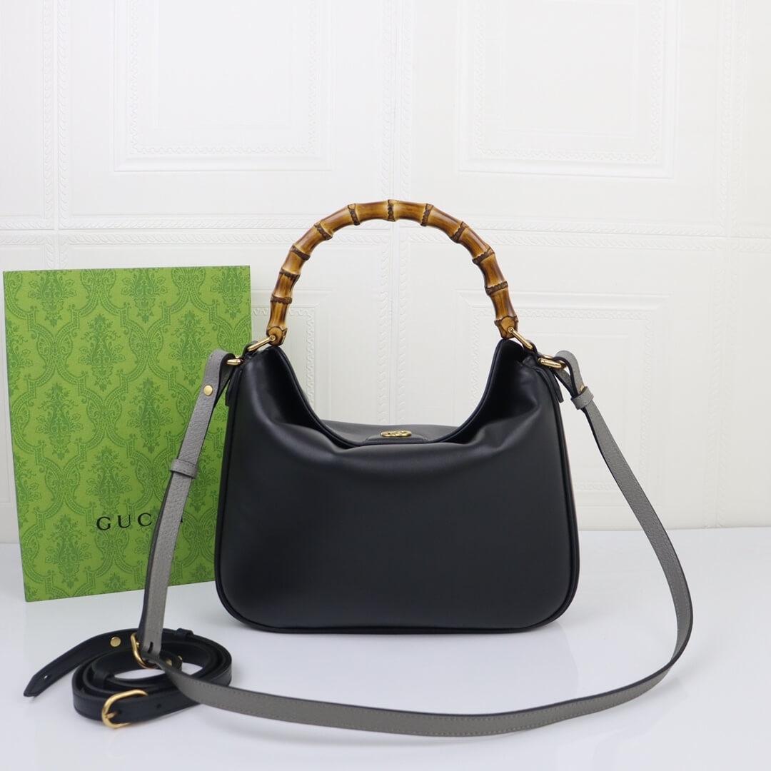 Gucci Diana Medium Shoulder Bag