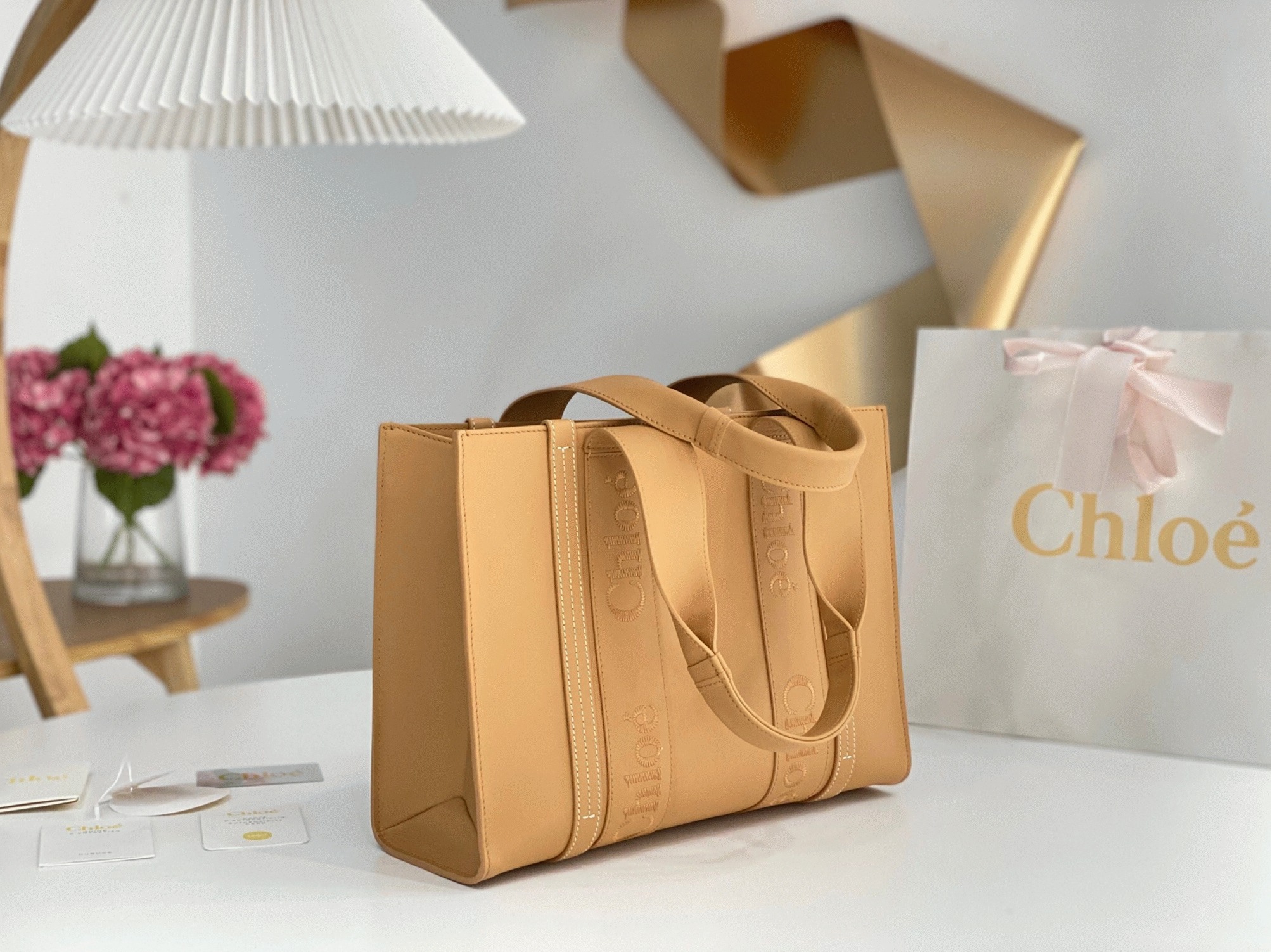 Top Quality Knockoff Chloe Woody Medium Tote Bag In Beige Calfskin