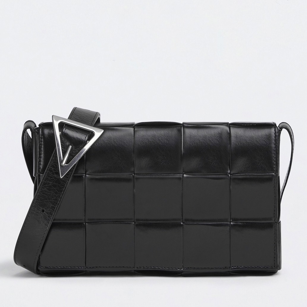 Top Quality Replica Bottega Veneta Cassette Bag In Black