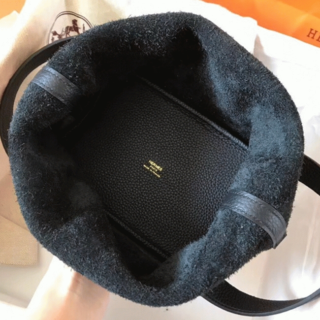 Black AAA replica Hermes Picotin Lock 22cm handbag