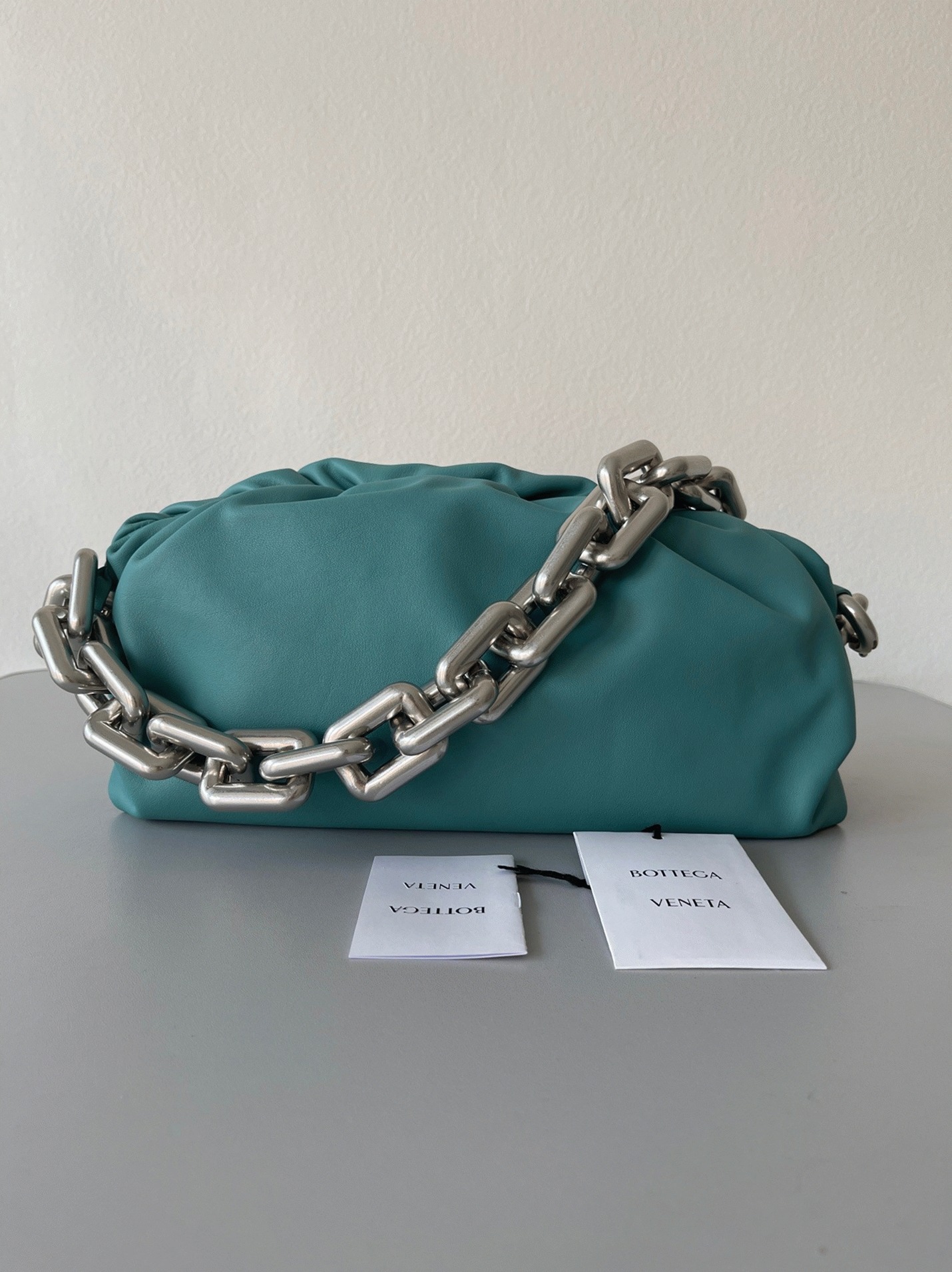 Faux Bottega Veneta The Chain Pouch Bag Lake Green