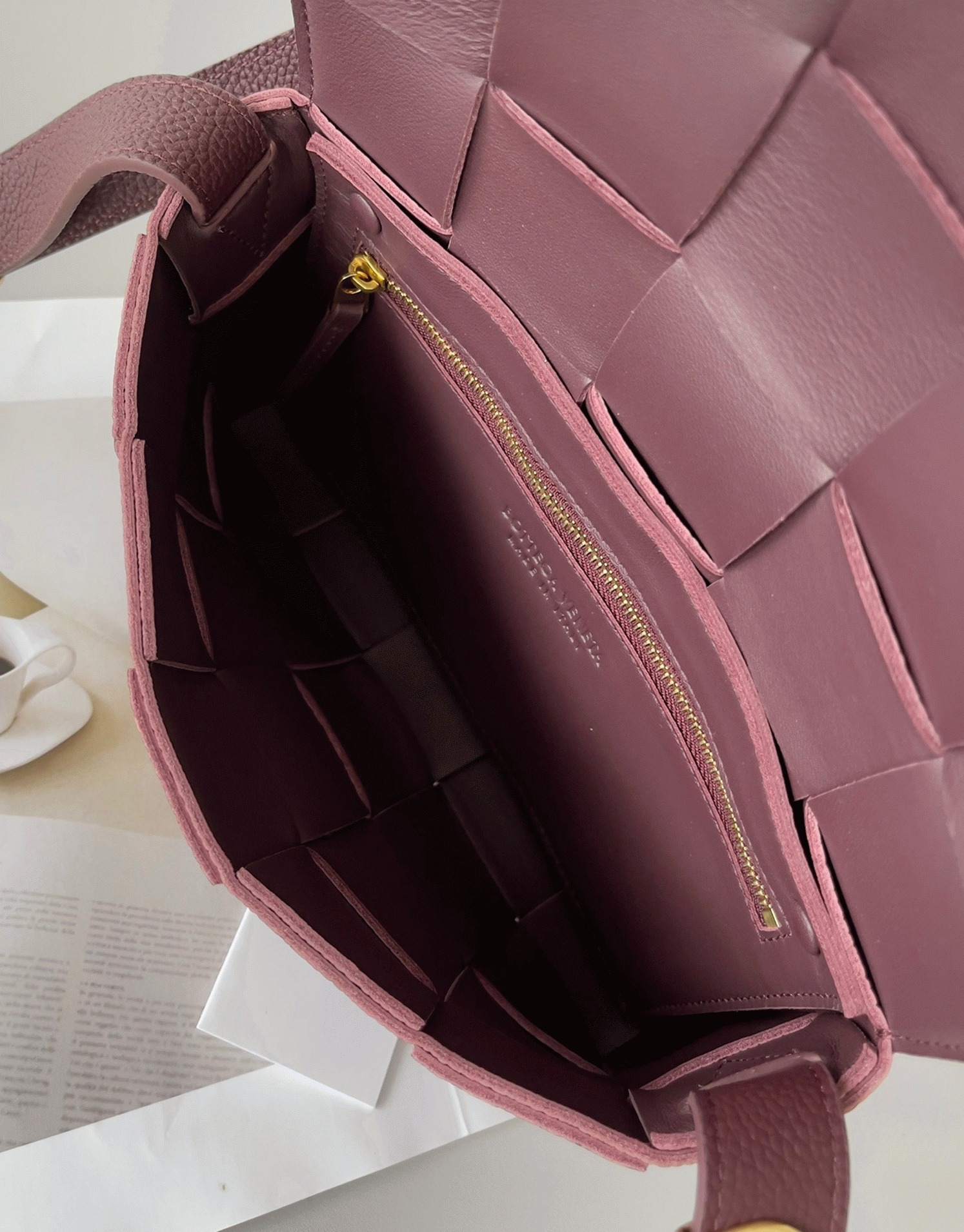 Top Quality Fake Bottega Veneta Cassette Bag In Burgundy