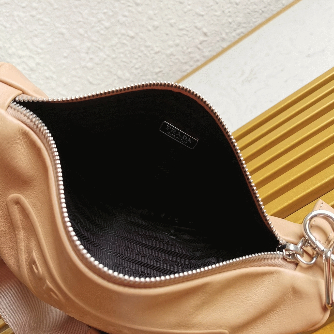 Prada Triangle Shoulder Bag Imitation in Beige