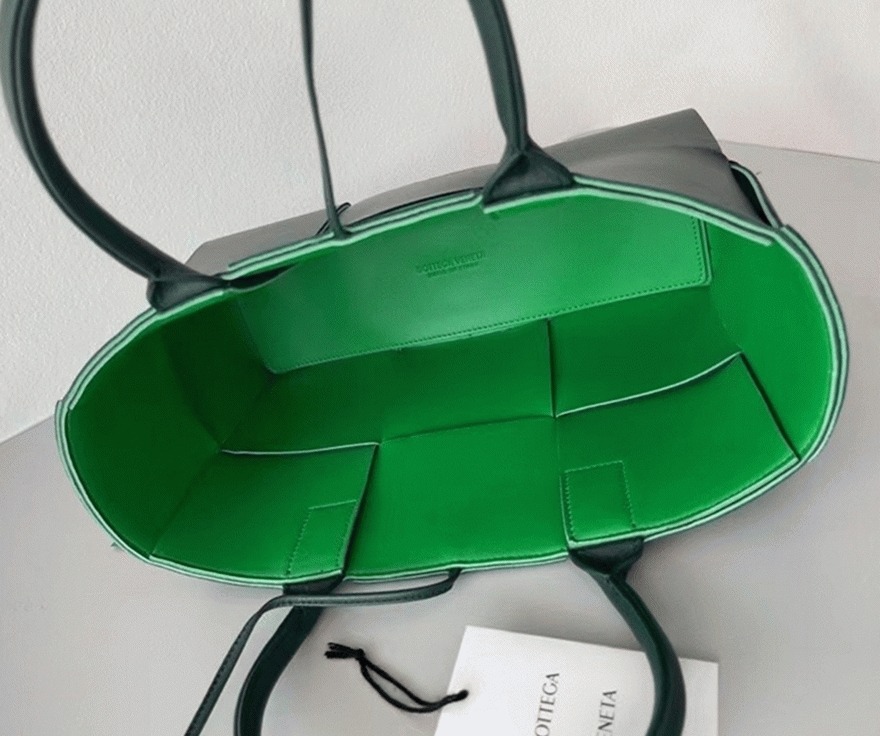 Fake Bottega Veneta Arco Small Tote Green
