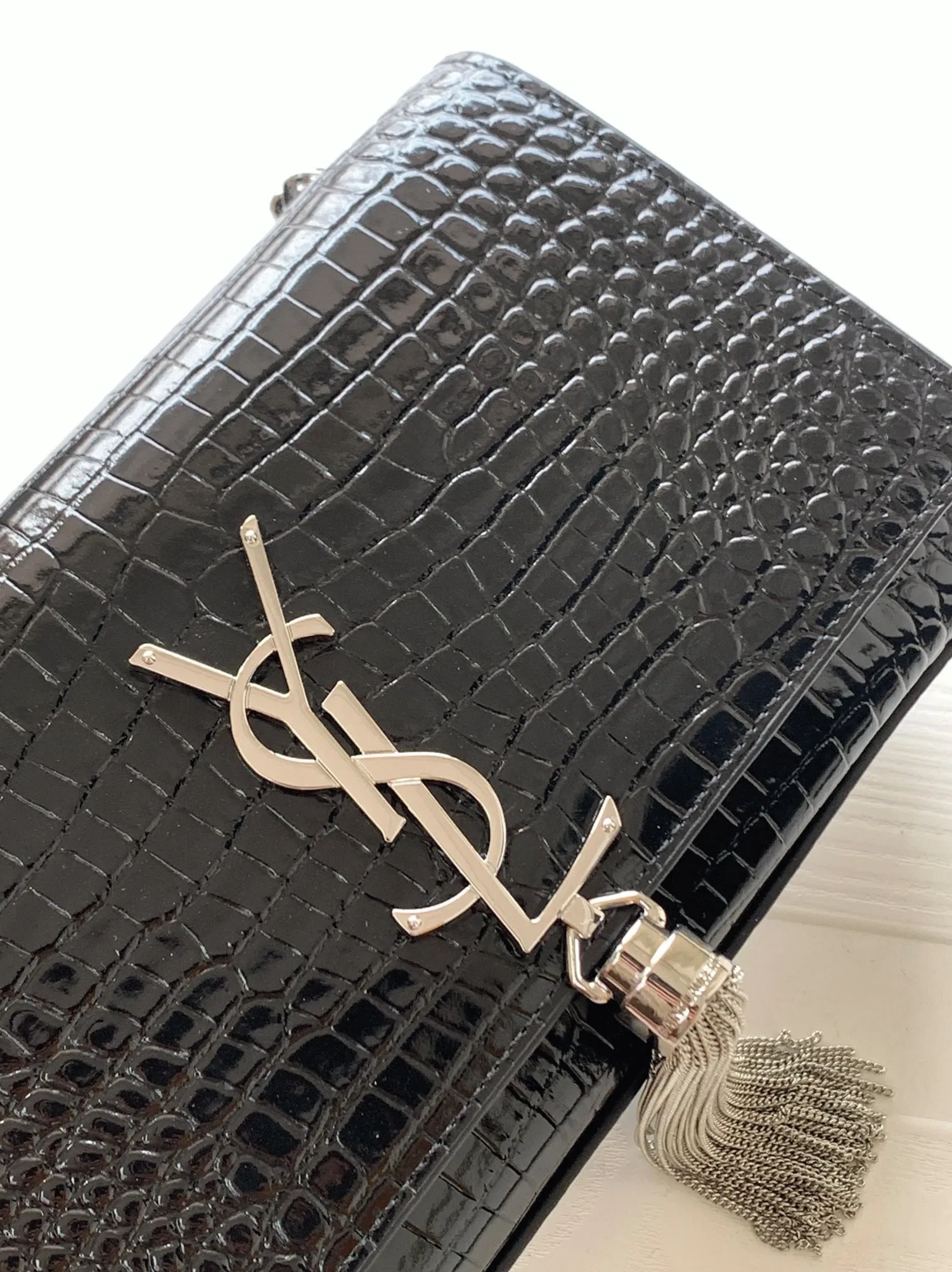 Fake Saint Laurent Kate Small Tassel Bag Noir Crocodile-embossed Leather