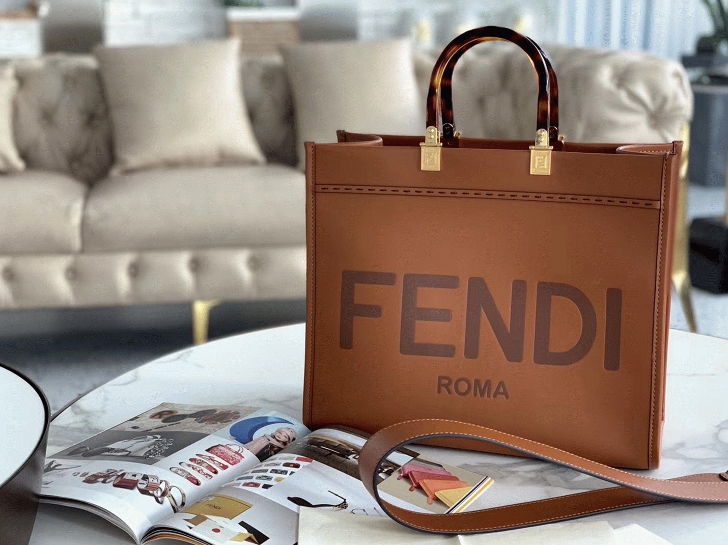 Top Quality Replica Fendi Sunshine Medium Tote Bag In Brown Calfskin