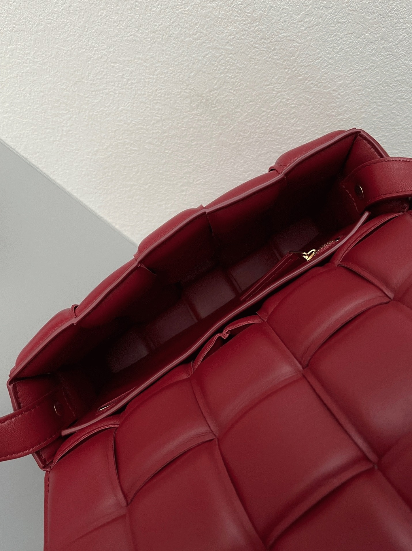 Top Quality Faux Bottega Veneta Padded Cassette Bag In Dark Red