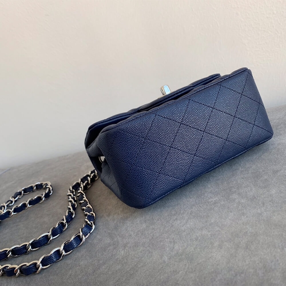 Chanel MINI FLAP BAG(high-end grade)