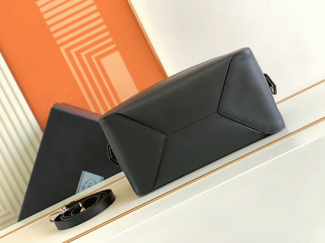 Prada Supernova Small Top Handle Bag Fake in Black