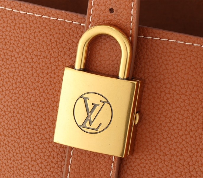 Louis Vuitton Low Key Cabas MM Bag In Cognac Brown