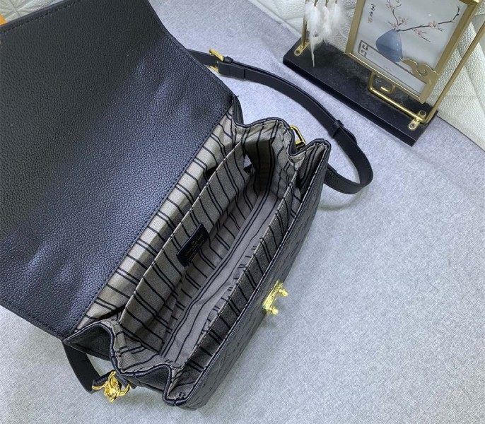 LV Monogram Empreinte Leather Metis In Black M41487