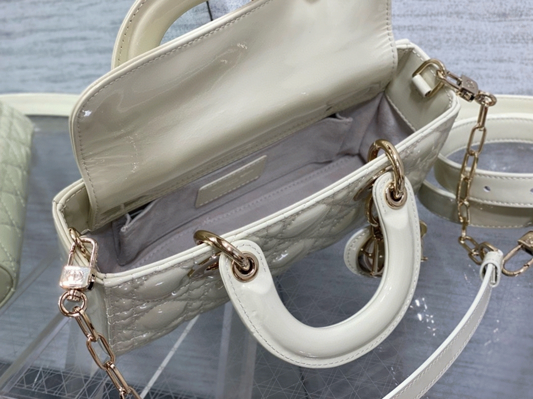 Dior Lady D-Joy Small Bag Knockoff in White
