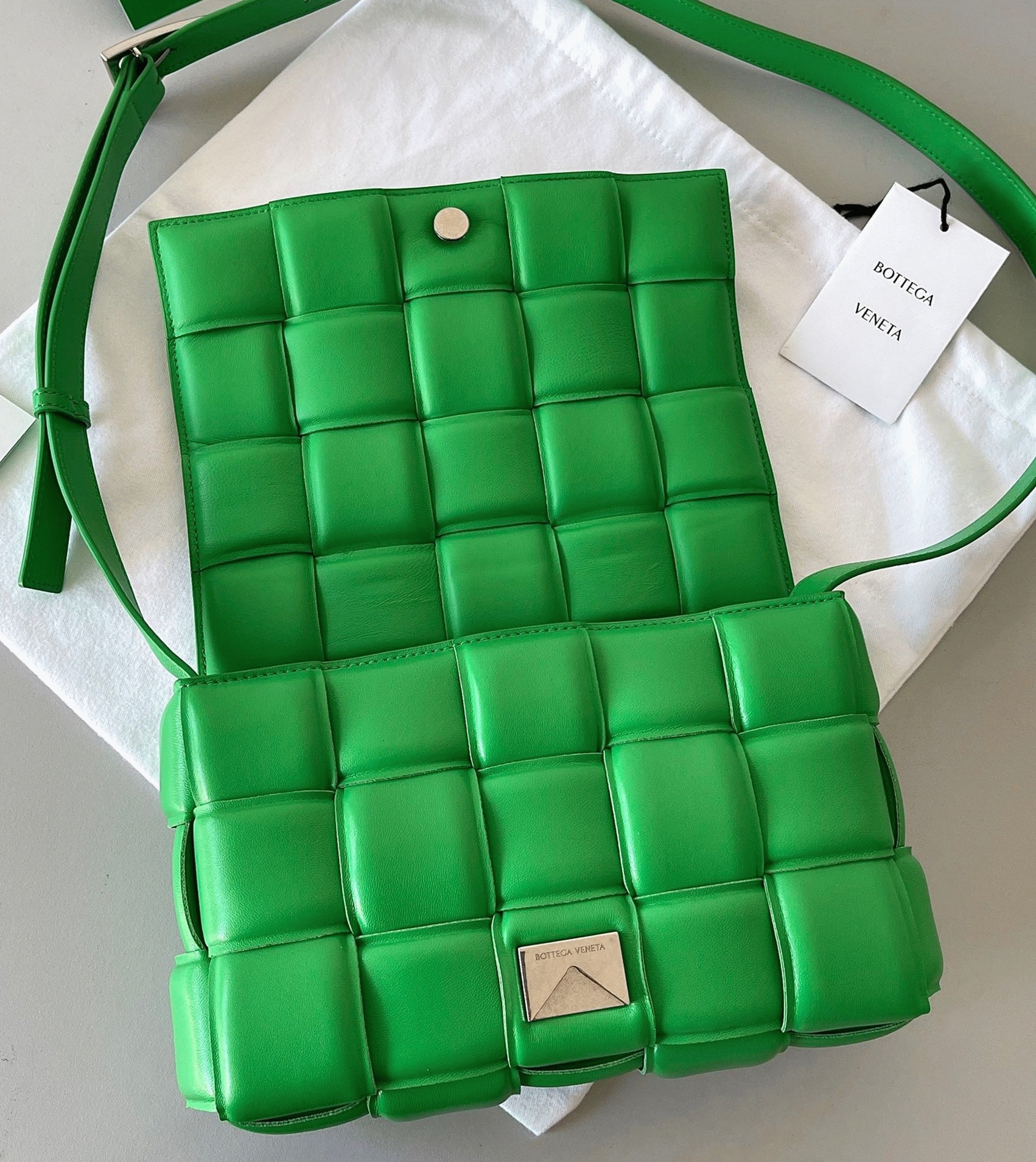 Top Quality Knockoff Bottega Veneta Padded Cassette Bag In Parakeet
